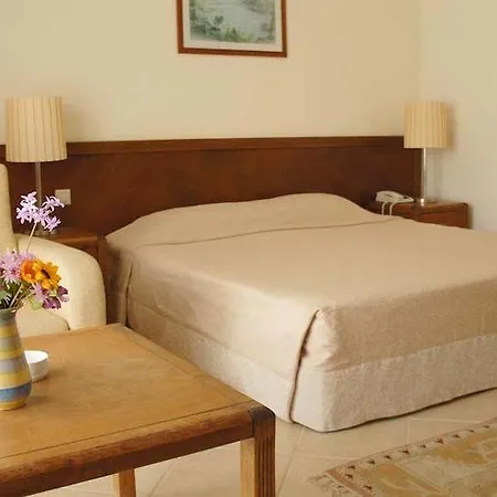 Costa 3s Otel 4*