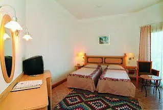 Costa 3s 4* בודרום